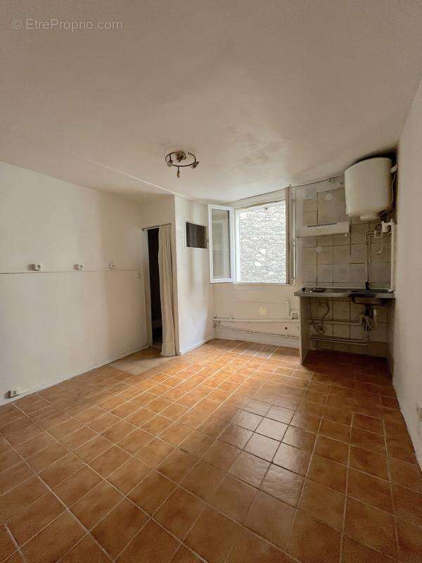 Paris 9 - quartier saint georges - studette de 14m² - photo 5
