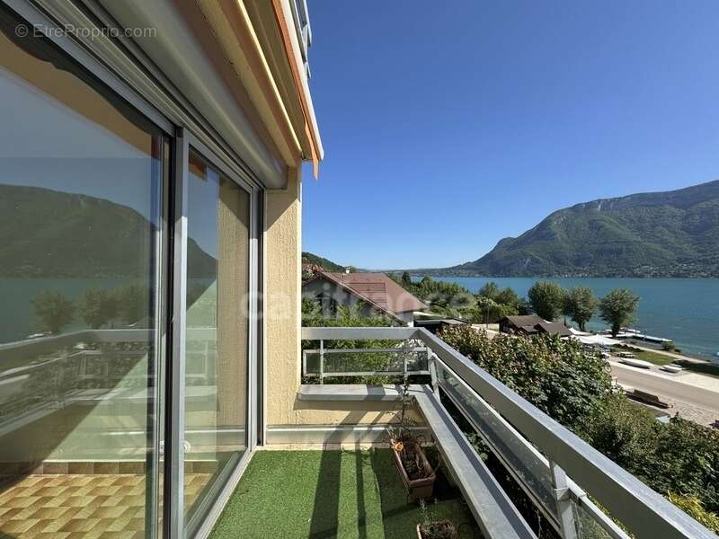 Appartement à SEVRIER