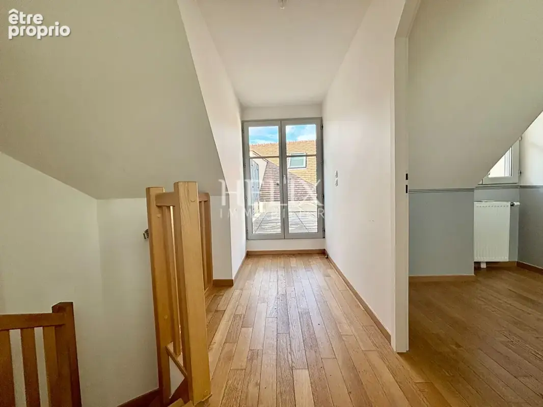 Joli duplex dans une résidence récente  de standing avec terrasse et balcon à L'Etang La Ville 4 pièce(s) 107.34 m2 - photo 9