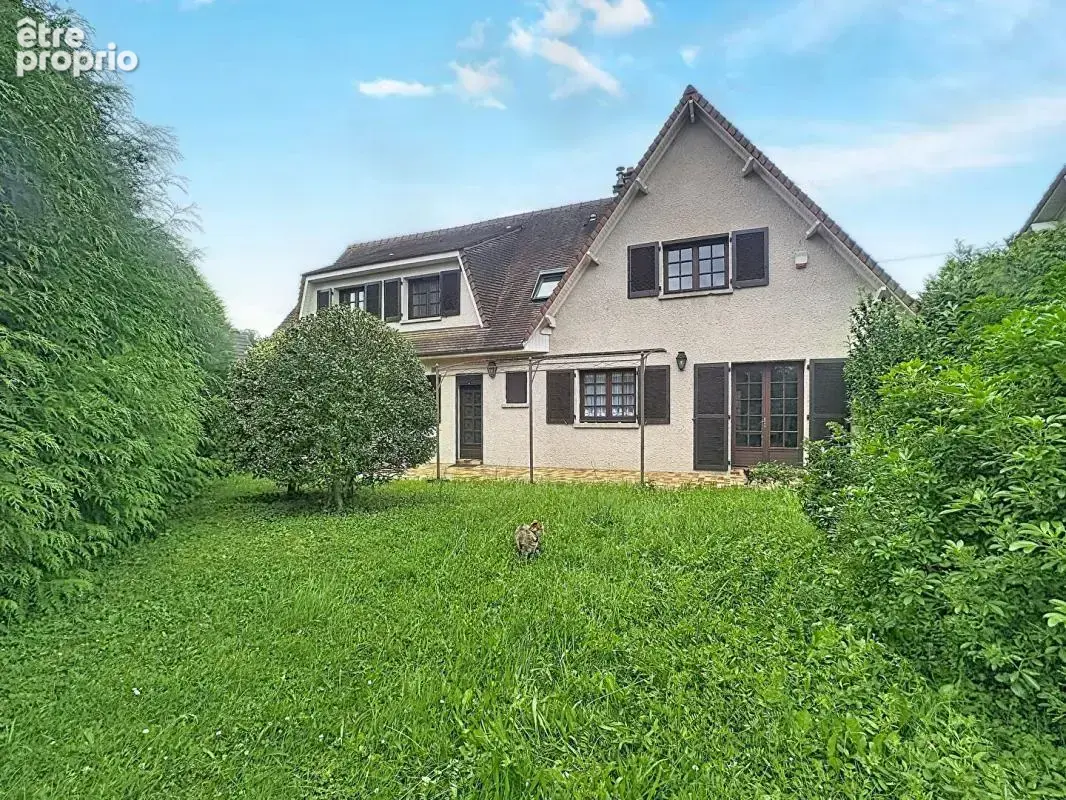 Une maison de famille pleine d'âme et de caractère à Gommonvilliers - photo 16