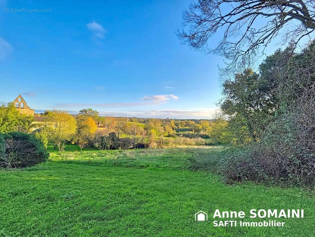 Photo 1 - Terrain à BIRON