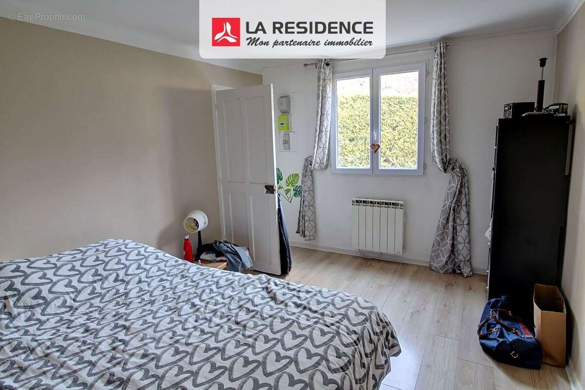 Maison à VAUX-SUR-SEINE