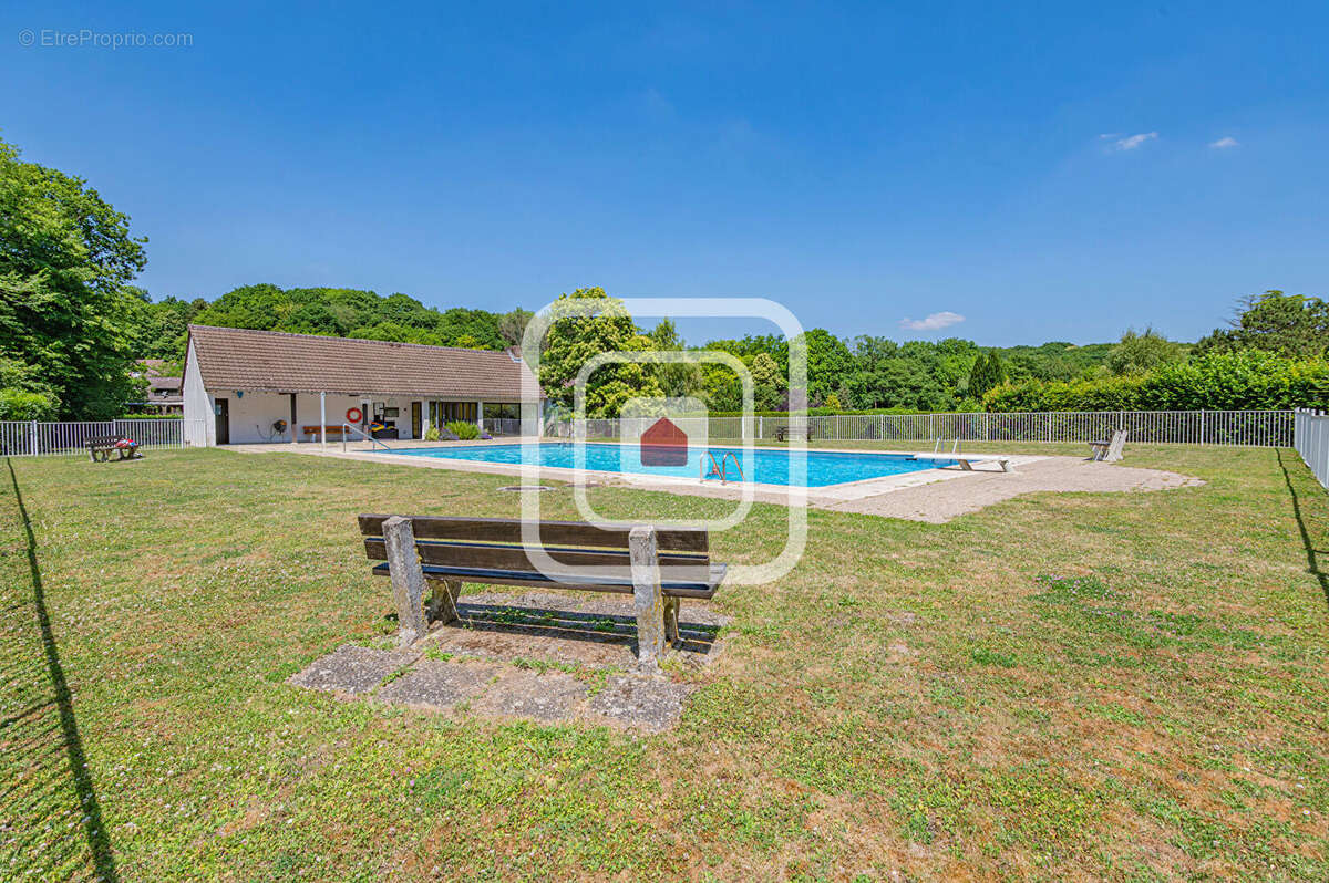 Maison à VILLE-EN-SELVE