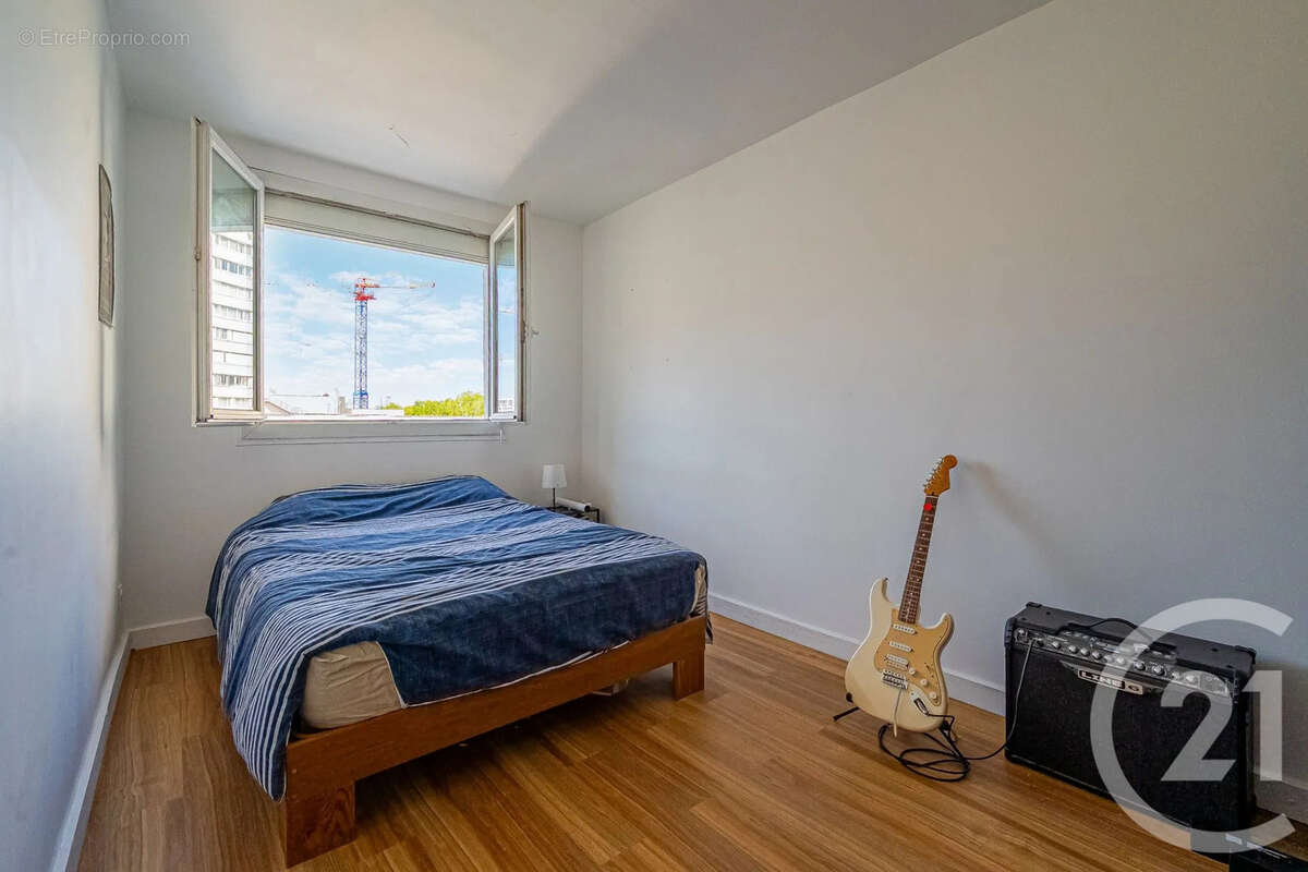 Appartement à CLICHY