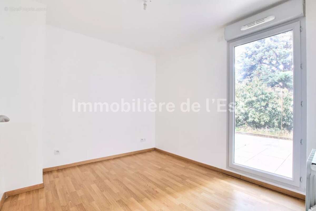 Appartement à LYON-8E