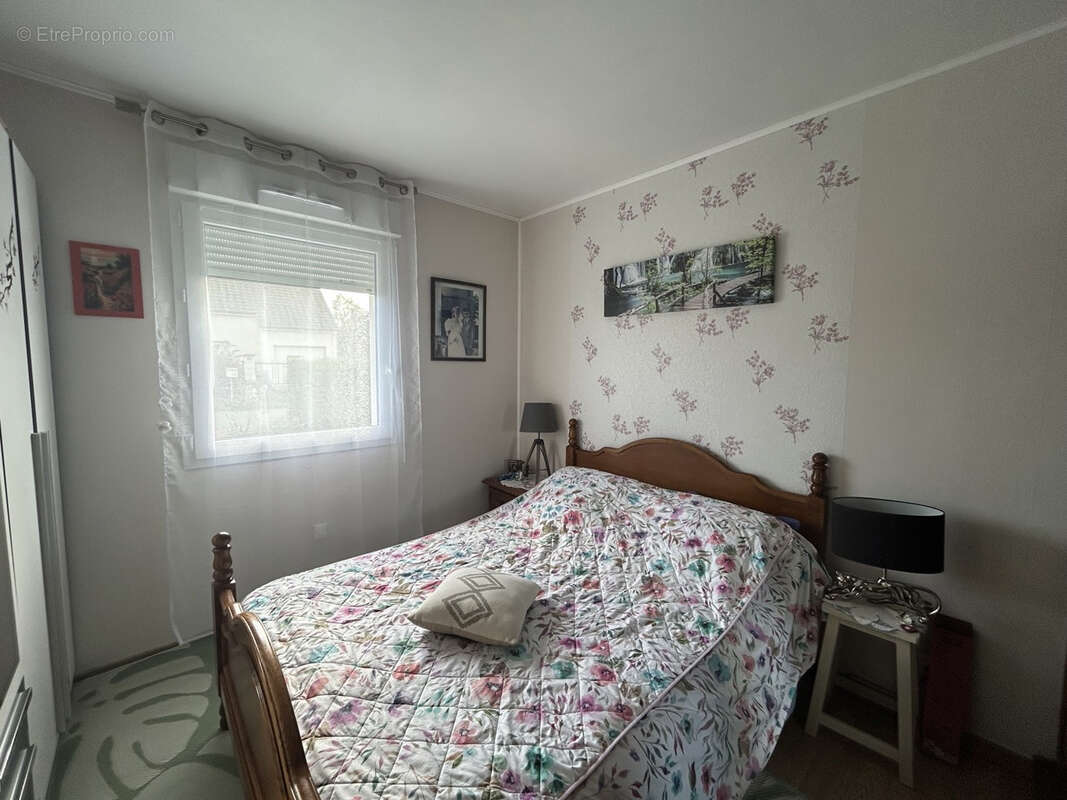 Maison à LAMONGERIE