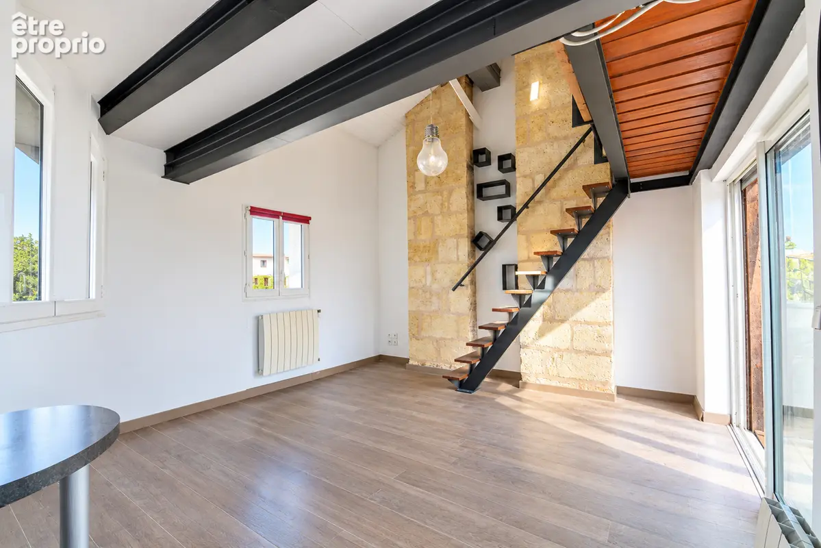 ARCHITECTURE ATYPIQUE - 1900 - Appartement avec terrasse - photo 4