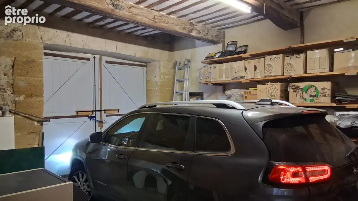 Propriete de caractere de 280m² - photo 31