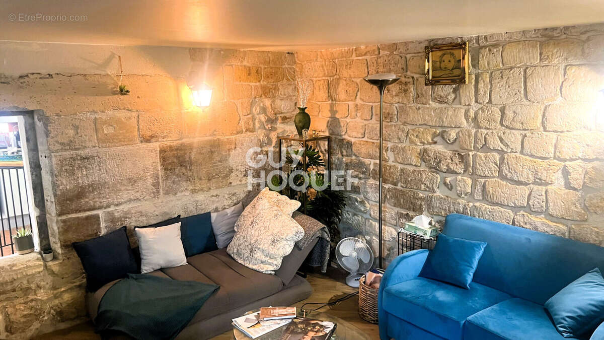 Appartement à PARIS-5E