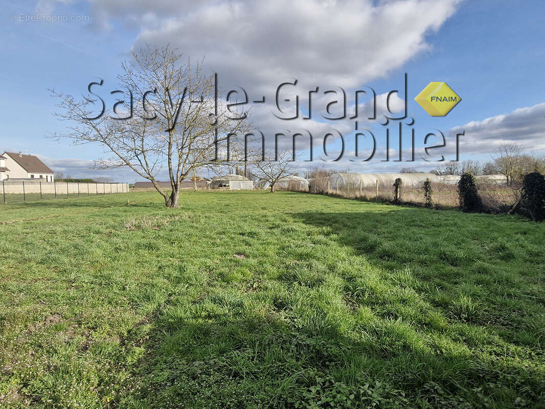 Maison à SACY-LE-GRAND