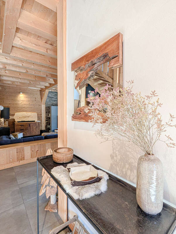 Maison à DOMANCY