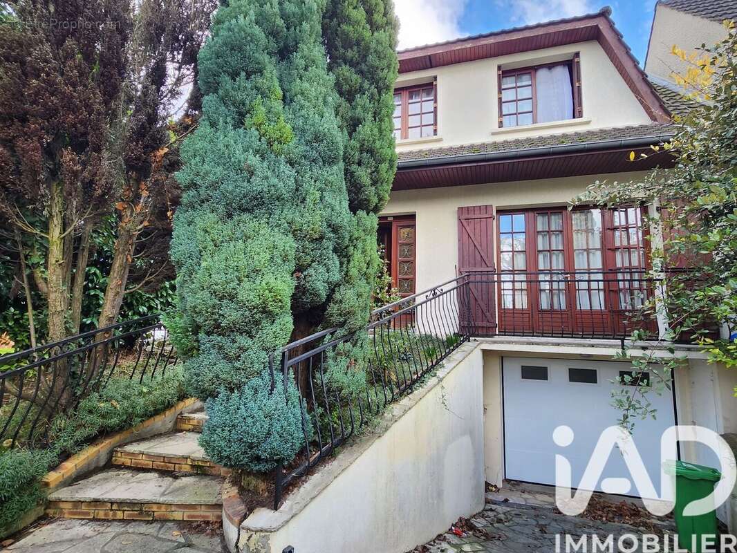 Photo 2 - Maison à CLICHY-SOUS-BOIS