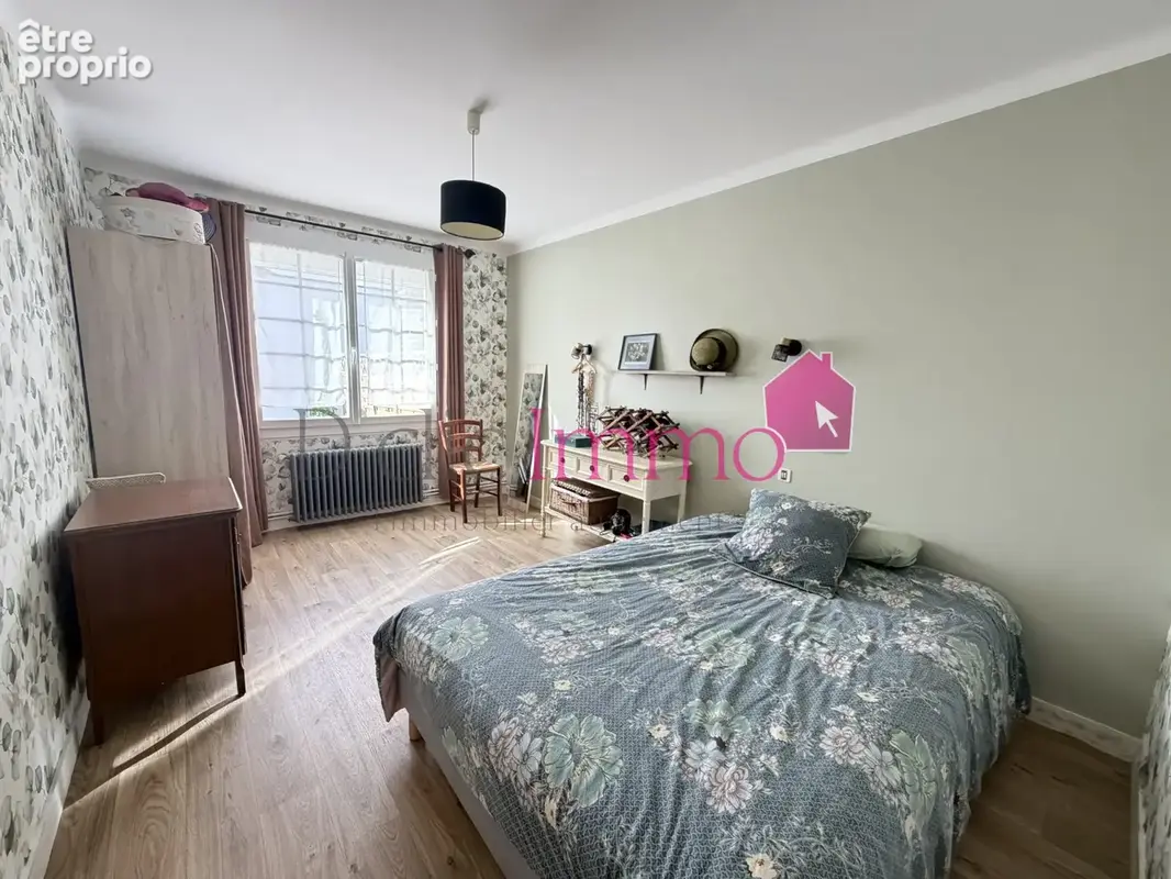 CHALLANS   Maison familiale avec logement indépendant et deux garages - photo 7