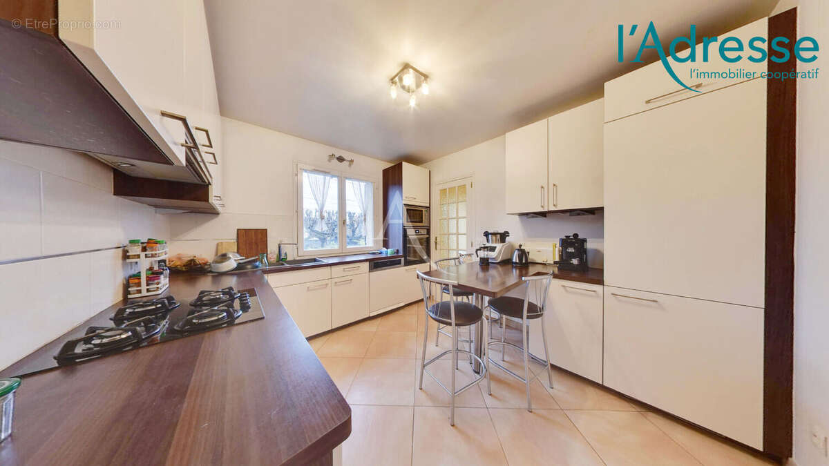 Maison à GOURNAY-SUR-MARNE