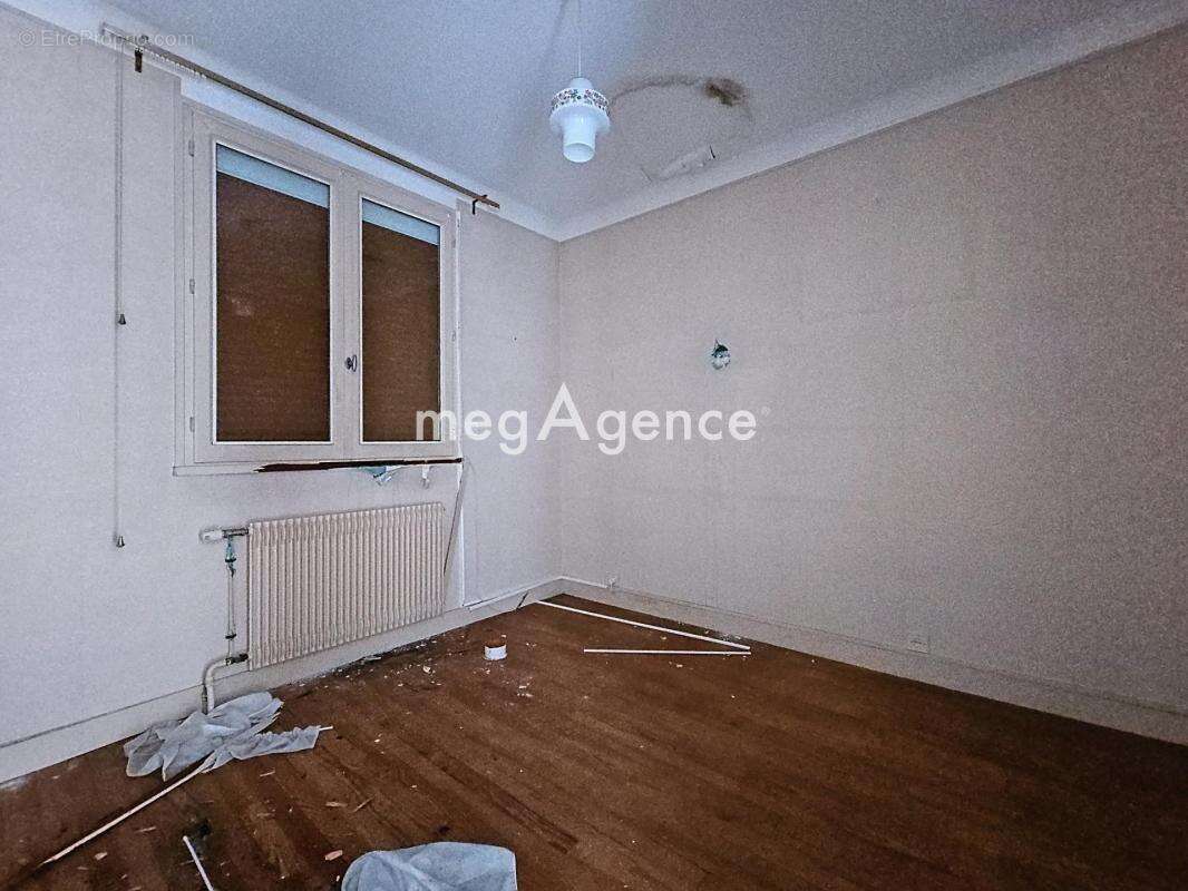 Maison à FLINS-SUR-SEINE