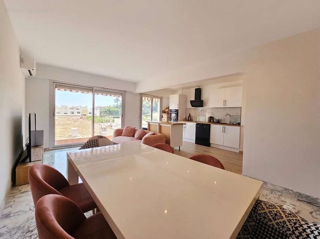 3 Pièces de 73,32 m² avec balcon, cave et parking en sous-sol / Saint Laurent du Var Centre / 5min de la mer et de l'aéroport - photo 2