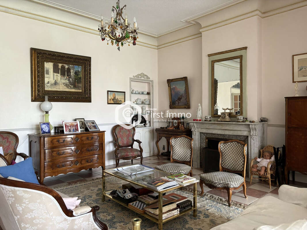 Maison 328 m² à Ille-Sur-Tet  - photo 3
