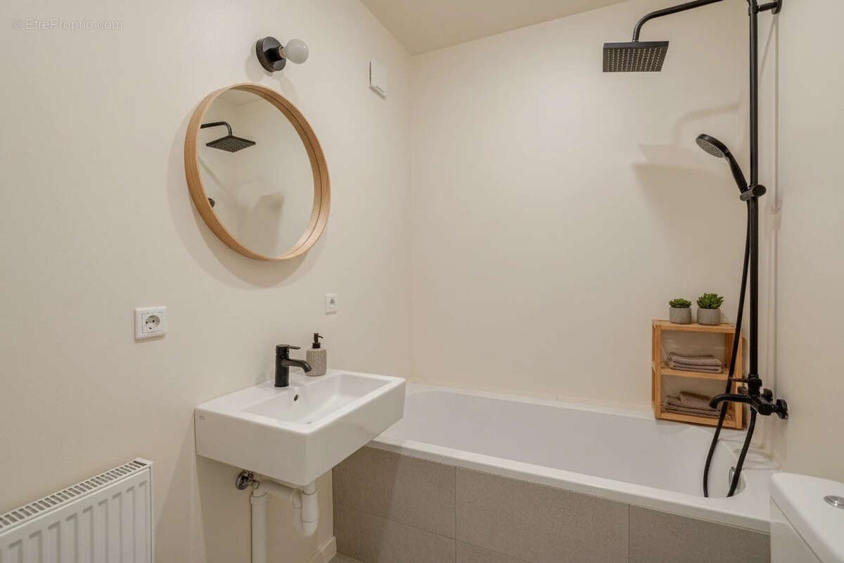 Appartement à PARIS-11E