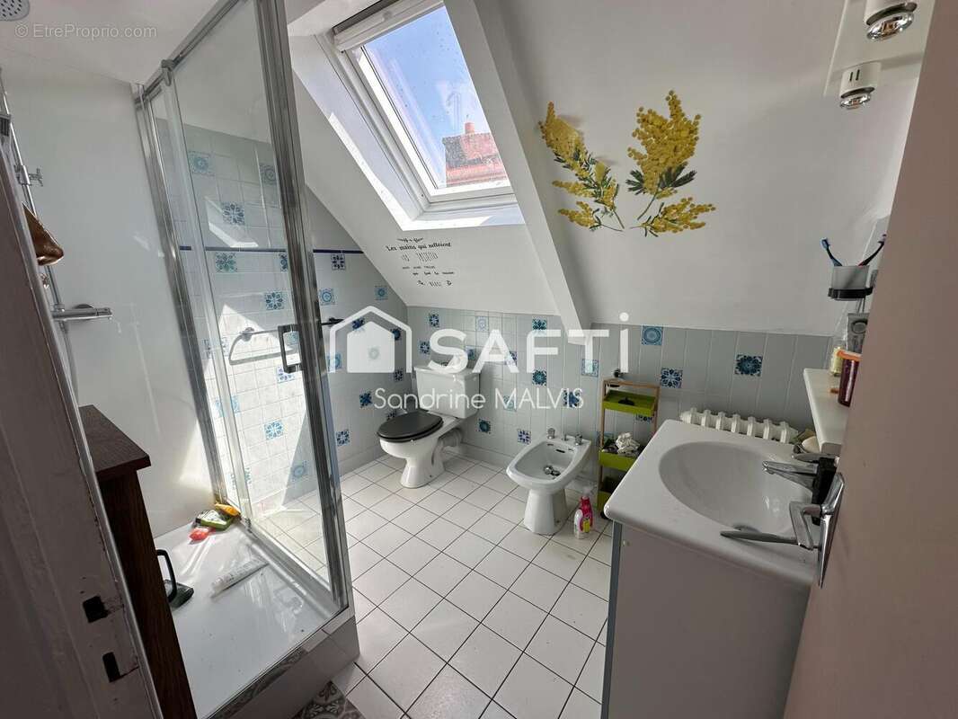 Maison 63 m² à Bourbriac  - photo 7