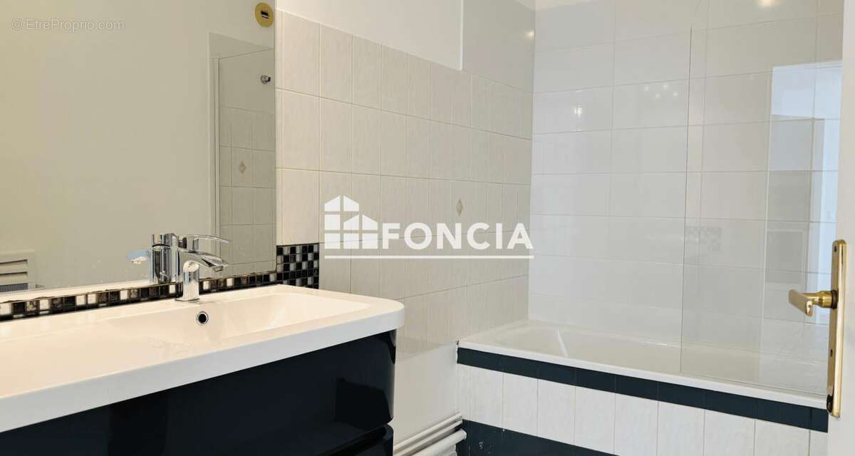 Appartement à CORENC