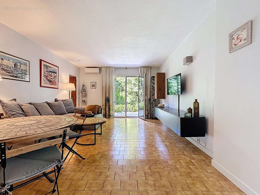 Maison à ANTIBES