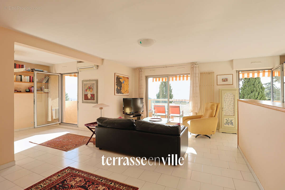 Appartement à AIX-EN-PROVENCE