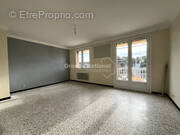 Appartement à LE CANNET-DES-MAURES