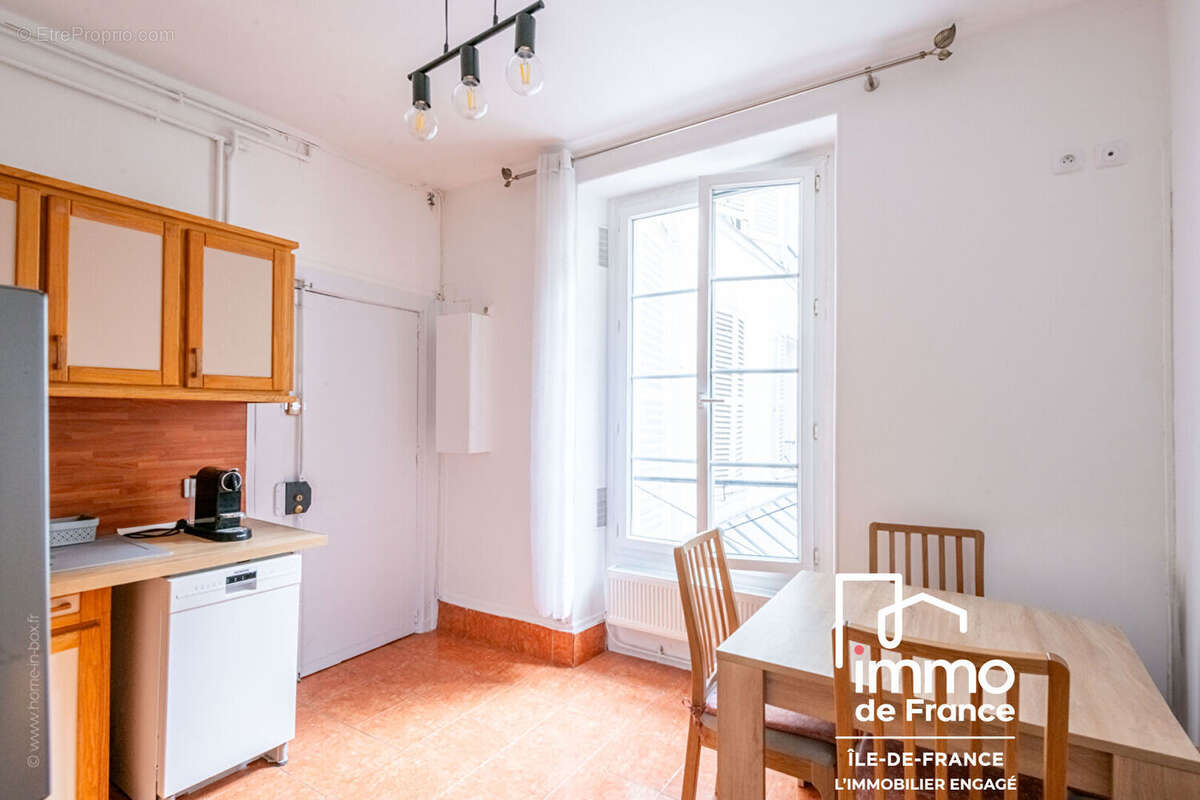 Appartement à PARIS-11E