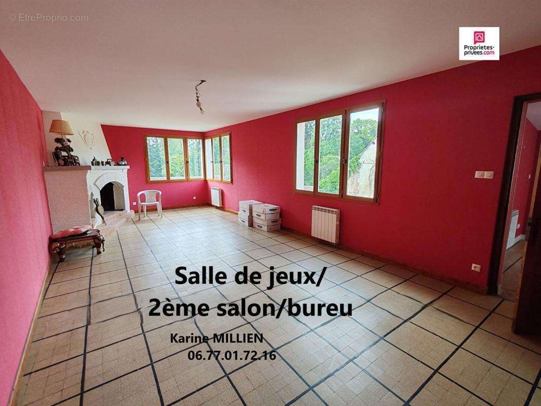 Maison à BRETEUIL