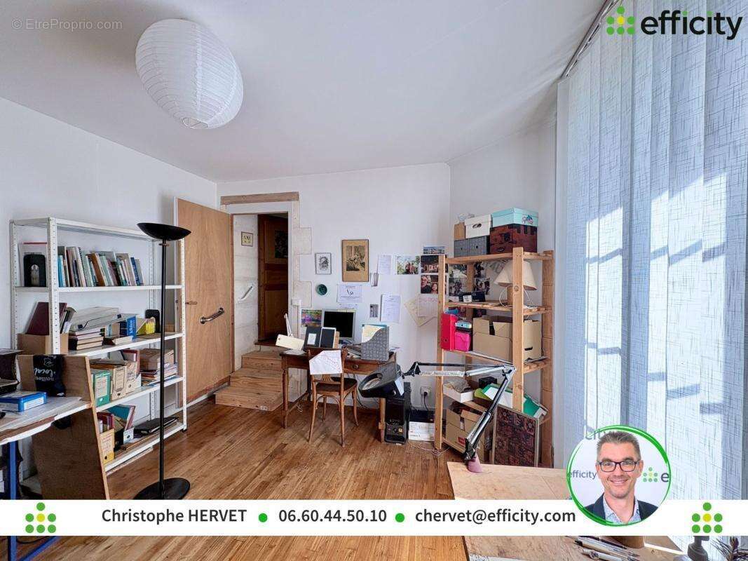 Maison 210 m² à Vindelle  - photo 14