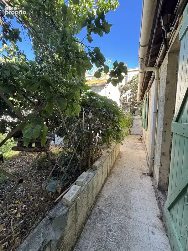 Maison de fond de cour au calme - photo 4