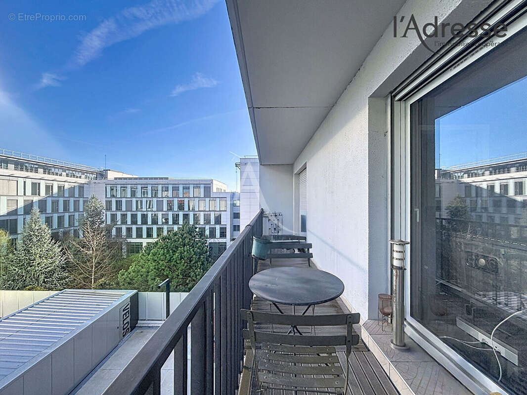 Appartement à SURESNES