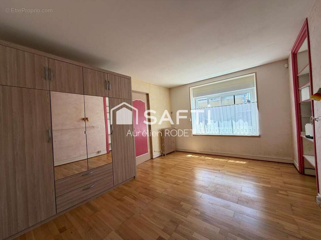 Maison 90 m² à Buzancais  - photo 5