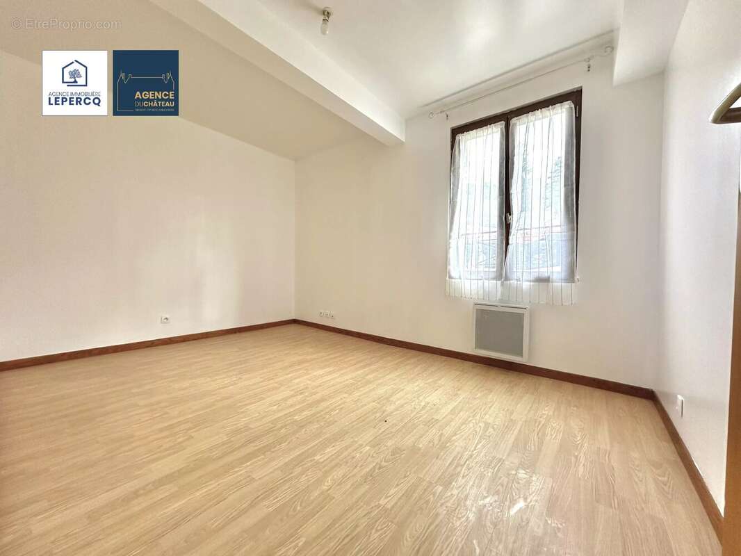 Maison à VIC-SUR-AISNE