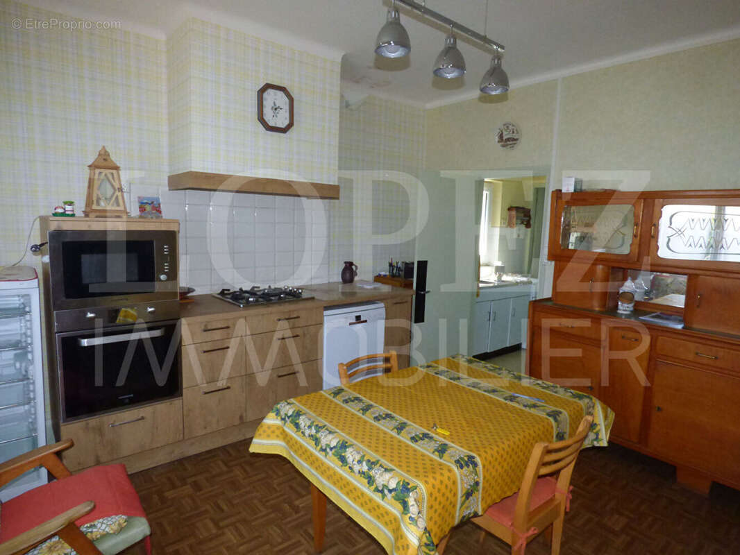 Maison à LABRUGUIERE