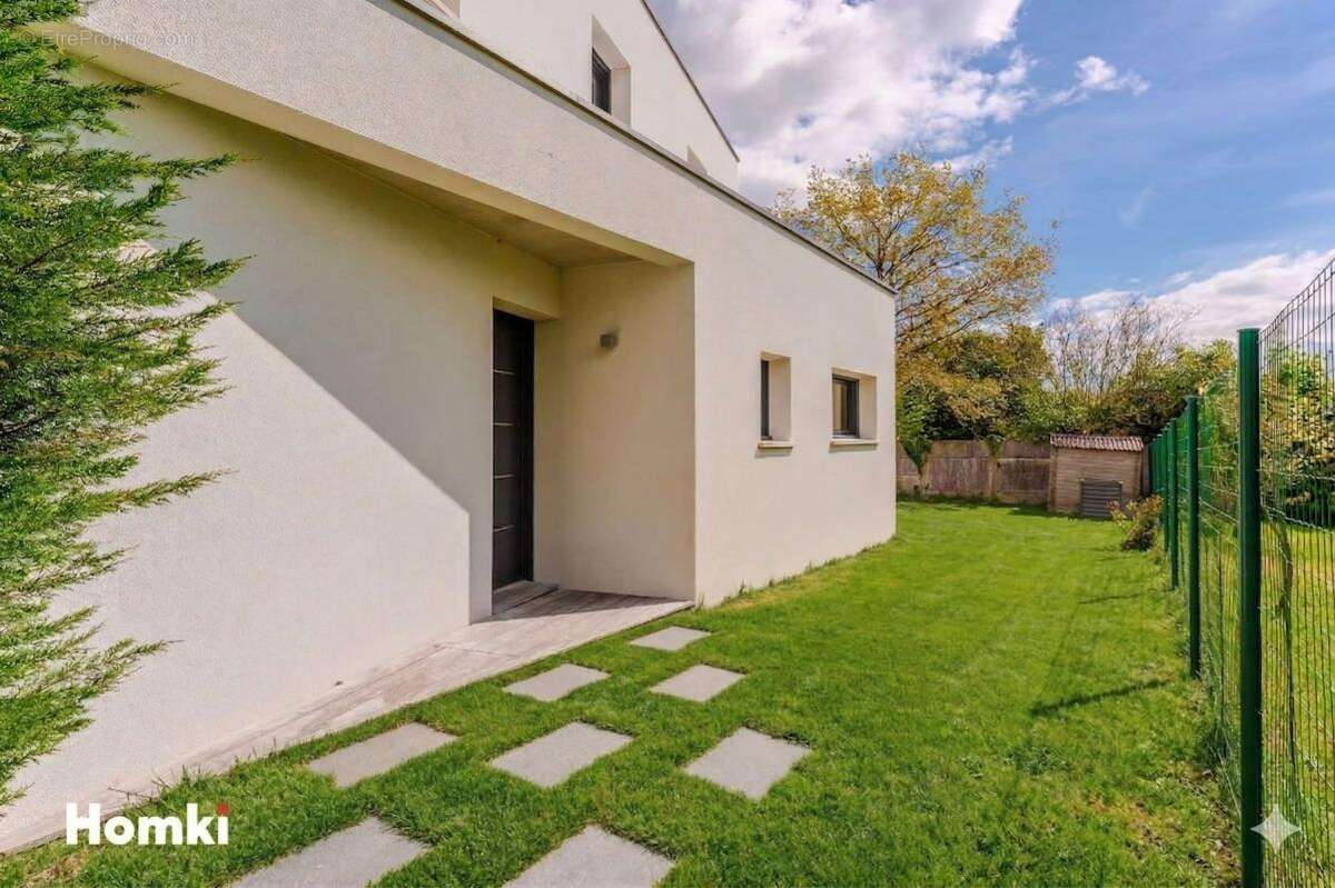 Maison à LES SORINIERES