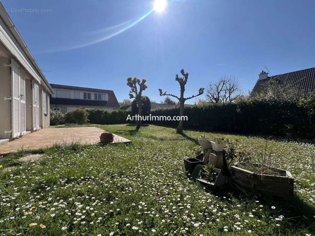Maison à SUCY-EN-BRIE