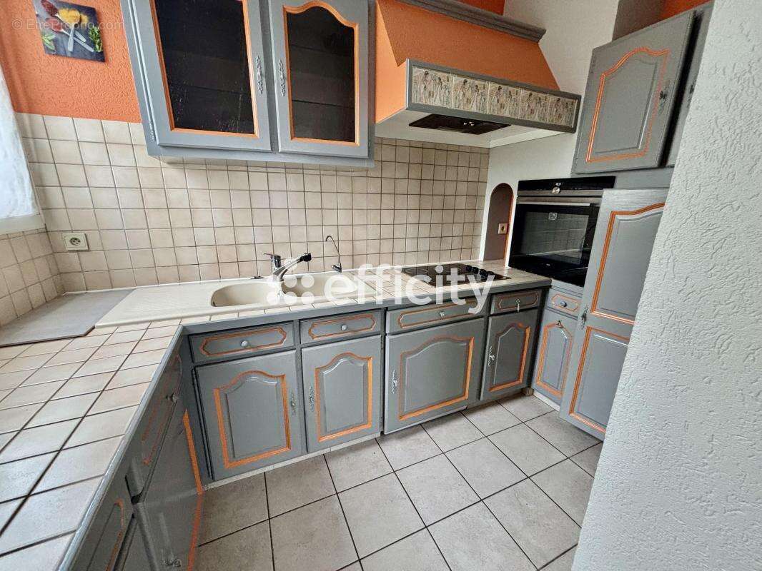 Maison à SAINT-DOULCHARD