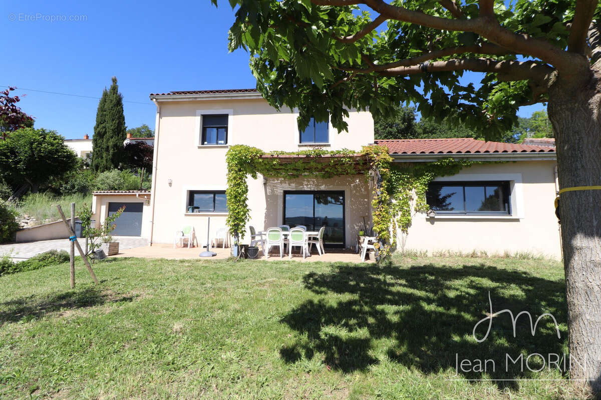 Maison à MONTMEYRAN