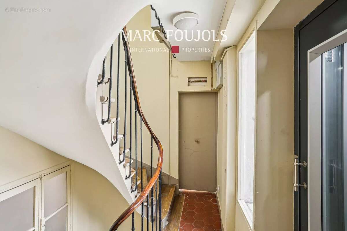 Appartement à PARIS-6E