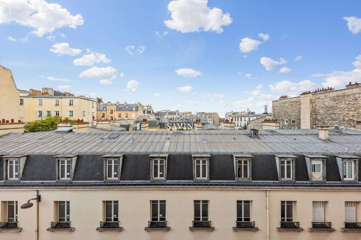 Appartement à PARIS-18E
