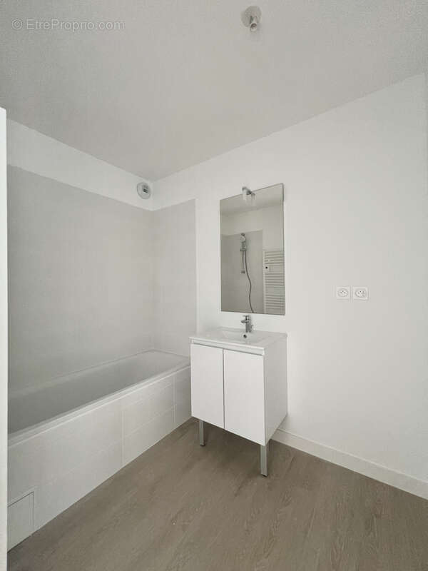 Appartement à MATIGNON