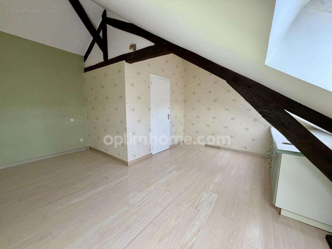 Appartement en duplex spacieux et lumimeux - proche centre ville - lisieux (14) - photo 15