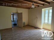 Photo 1 - Maison à BAZOGES-EN-PAREDS