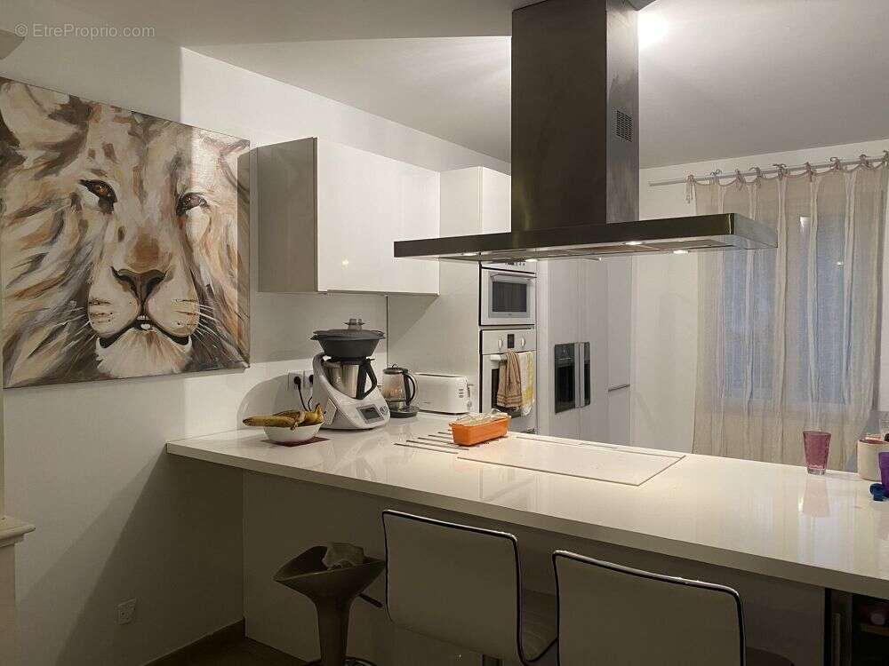 Maison 152 m² à Sainte-Foy-Les-Lyon  - photo 4