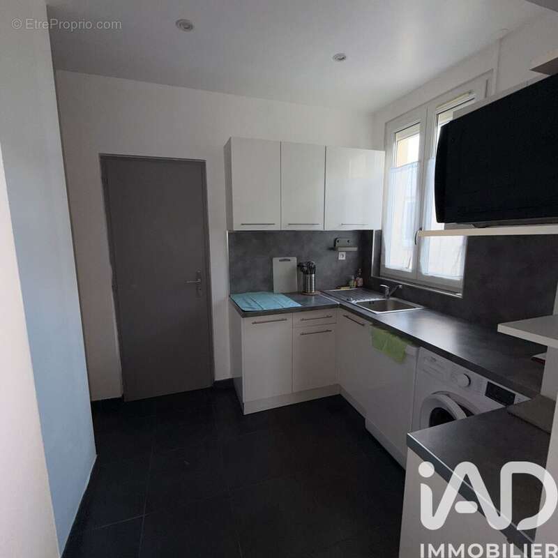 Photo 5 - Appartement à SAVIGNY-SUR-ORGE