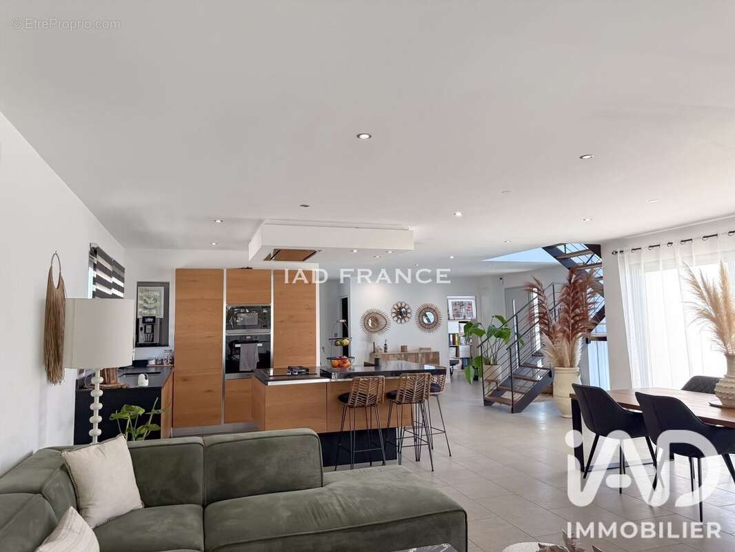 Photo 6 - Maison à MARIGNANE