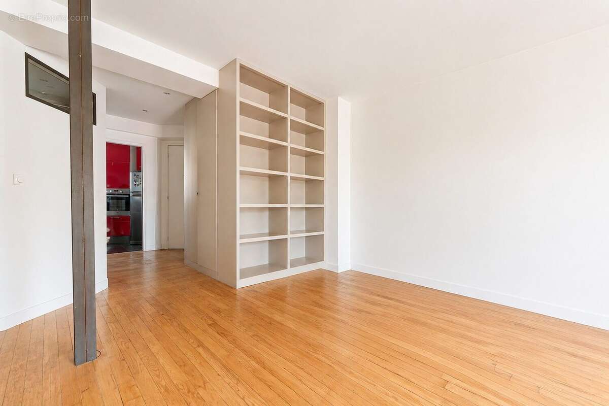 Appartement à PARIS-11E