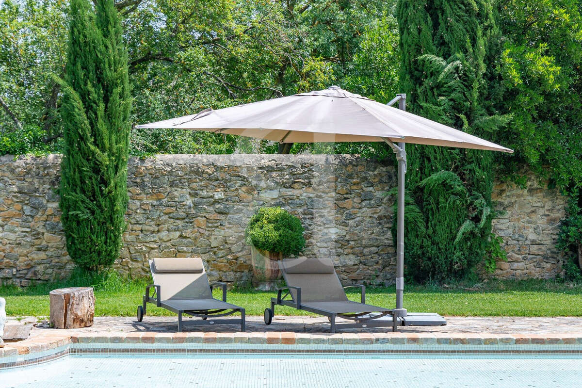 Maison à SAINTE-CECILE-LES-VIGNES