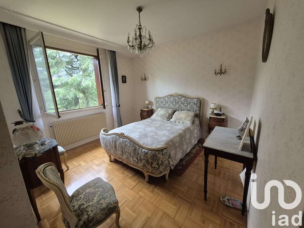 Photo 7 - Maison à MONTLUCON